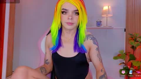 juli   Instagram july rv17 - Twitter juli rv17     online show from 5, 2, 2026