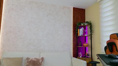 Snapshot of chris_reilly chatting on 18, 12, 2025 chris reilly online show from 18, 12, 2025