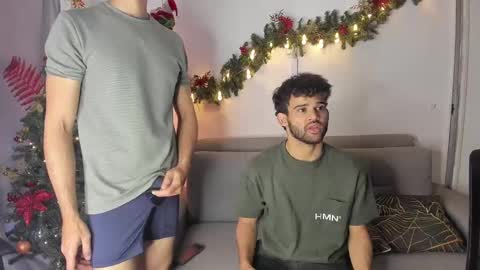 Im Chirs IM MODEL INDEPENDT online show from 9, 12, 2024