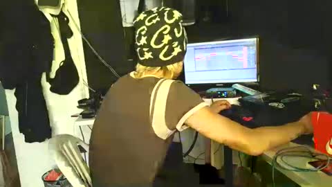 ChrisandVane online show from 9, 10, 2025