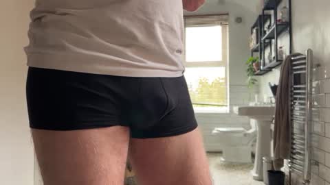 Snapshot of chrisinthemorning chatting on 18, 11, 2025 Chris In The Morning online show from 18, 11, 2025