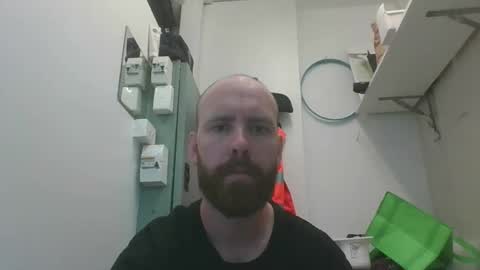 chrisomate31 online show from 17, 2, 2025