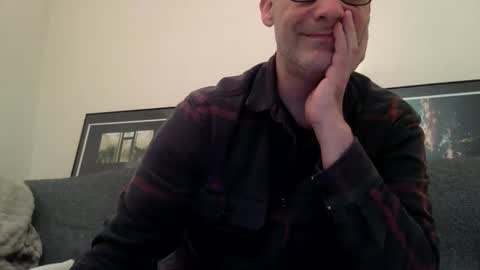 chrispanam13 online show from 9, 11, 2025