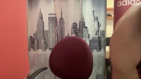 chrisrey2026 online show from 4, 2, 2026