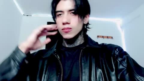 Snapshot of chriss_opp chatting on 29, 1, 2025 CHRIS  INDEPENT MODEL online show from 29, 1, 2025