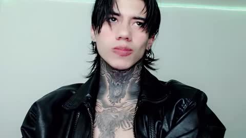 Snapshot of chriss_opp chatting on 2, 3, 2025 CHRIS  INDEPENT MODEL online show from 2, 3, 2025