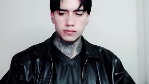 Snapshot of chriss_opp chatting on 29, 9, 2025 CHRIS  INDEPENT MODEL online show from 29, 9, 2025