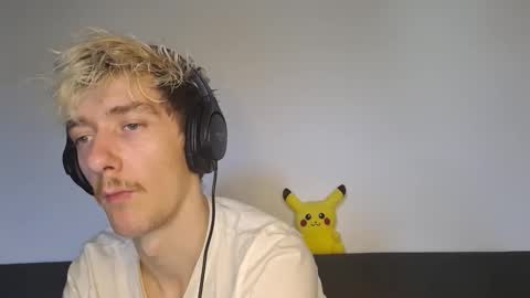 Christopher online show from 25, 10, 2025