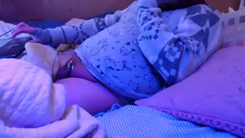 Snapshot of chrisstyannecd chatting on 1, 12, 2025 ChrisstyAnneCD online show from 1, 12, 2025