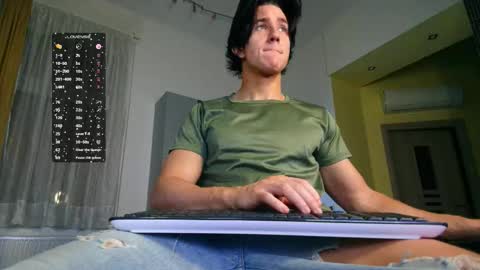 Snapshot of christianlevine_ chatting on 7, 3, 2026 UPVOTE ME ------ ILL DO SOMETHING FOR FREE online show from 7, 3, 2026