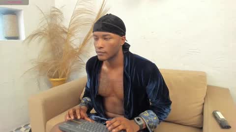 Snapshot of christianlewis_ chatting on 21, 2, 2025 Christian Lewis online show from 21, 2, 2025