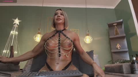 Christiekroes online show from 15, 12, 2024