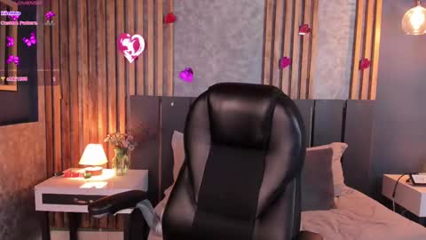 Snapshot of christina_johns chatting on 23, 2, 2025 Hi Im Christina. . Dont forget to follow me to have me close to you online show from 23, 2, 2025