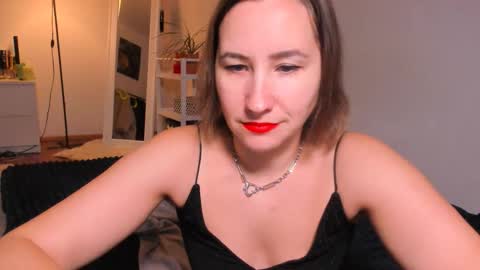 Snapshot of christina_rosse chatting on 2, 11, 2025 christina rosse online show from 2, 11, 2025