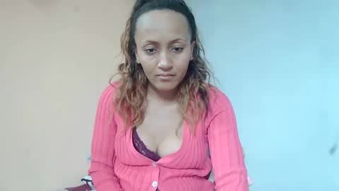 Snapshot of christine213 chatting on 16, 2, 2025 christine213 online show from 16, 2, 2025