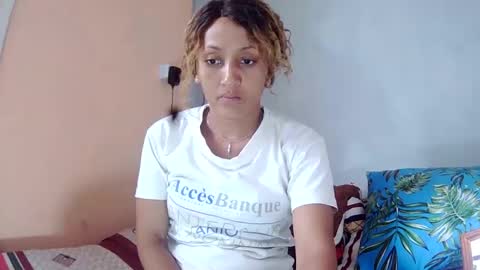 Snapshot of christine213 chatting on 7, 3, 2025 christine213 online show from 7, 3, 2025