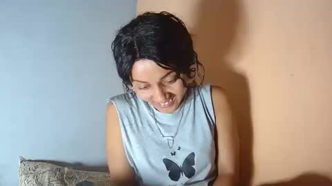 Snapshot of christine213 chatting on 2, 10, 2025 christine213 online show from 2, 10, 2025