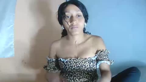 Snapshot of christine213 chatting on 17, 10, 2025 christine213 online show from 17, 10, 2025