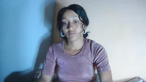 Snapshot of christine213 chatting on 5, 11, 2025 christine213 online show from 5, 11, 2025