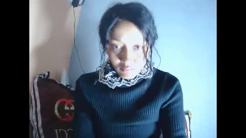 Snapshot of christine213 chatting on 12, 11, 2025 christine213 online show from 12, 11, 2025