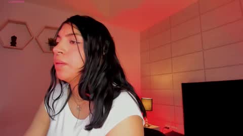 Christine  online show from 22, 12, 2025