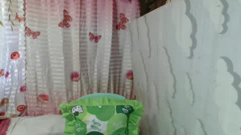 christine_scott online show from 15, 2, 2025