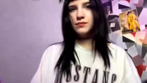 Snapshot of christirutenberg chatting on 23, 11, 2025 Christie online show from 23, 11, 2025