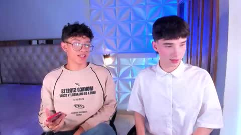 Snapshot of christopher_hunter chatting on 17, 3, 2026 Chrisopher Hunter online show from 17, 3, 2026