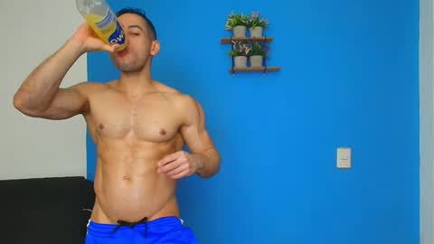 Christopher online show from 10, 9, 2025