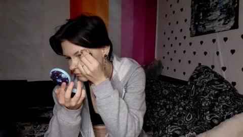 Snapshot of christophercrispo chatting on 19, 10, 2025 Hi Im Kim online show from 19, 10, 2025