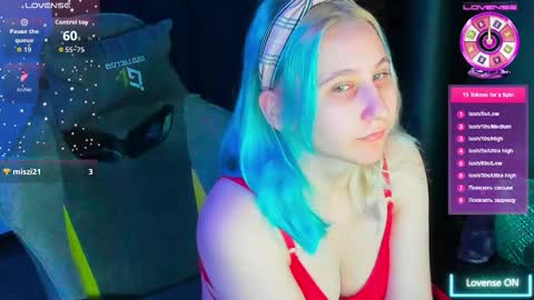 Snapshot of christyw3b chatting on 7, 11, 2025 christyw3b online show from 7, 11, 2025