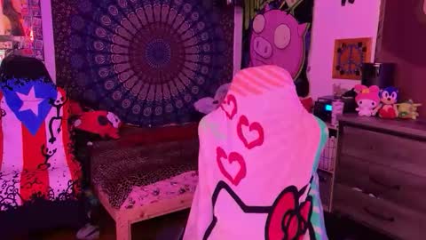 Snapshot of chromeheartzz chatting on 4, 3, 2026 chromeheartzz online show from 4, 3, 2026