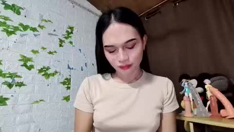 Ur Suraya22 online show from 13, 1, 2026