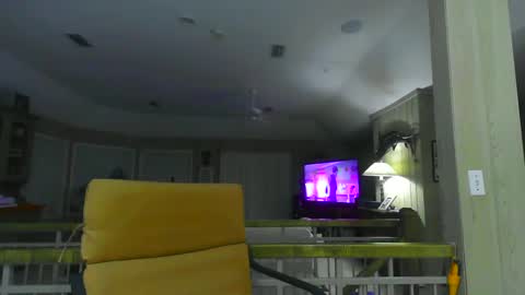 Snapshot of chuck354139 chatting on 5, 12, 2024 chuck354139 online show from 5, 12, 2024