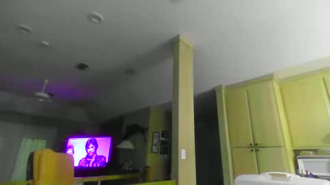 Snapshot of chuck354139 chatting on 10, 12, 2024 chuck354139 online show from 10, 12, 2024