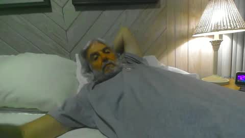 Snapshot of chuck354139 chatting on 25, 12, 2024 chuck354139 online show from 25, 12, 2024