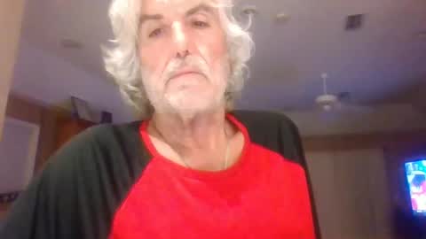 Snapshot of chuck354139 chatting on 3, 1, 2025 chuck354139 online show from 3, 1, 2025