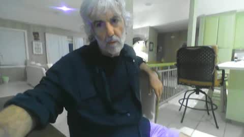 Snapshot of chuck354139 chatting on 7, 1, 2025 chuck354139 online show from 7, 1, 2025