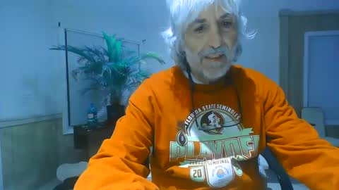 Snapshot of chuck354139 chatting on 22, 1, 2025 chuck354139 online show from 22, 1, 2025