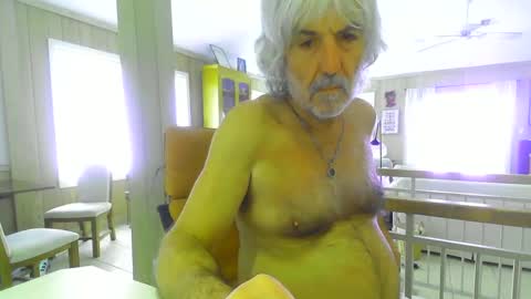 Snapshot of chuck354139 chatting on 27, 1, 2025 chuck354139 online show from 27, 1, 2025