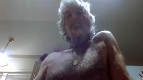 Snapshot of chuck354139 chatting on 23, 9, 2025 chuck354139 online show from 23, 9, 2025