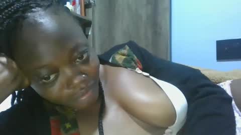 cilia petite online show from 16, 1, 2025