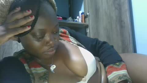 cilia petite online show from 16, 1, 2025