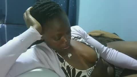 cilia petite online show from 20, 1, 2025