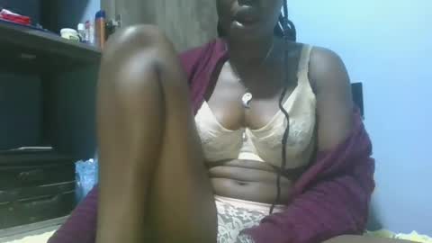 cilia petite online show from 24, 1, 2025
