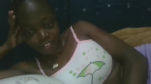 cilia petite online show from 8, 2, 2025