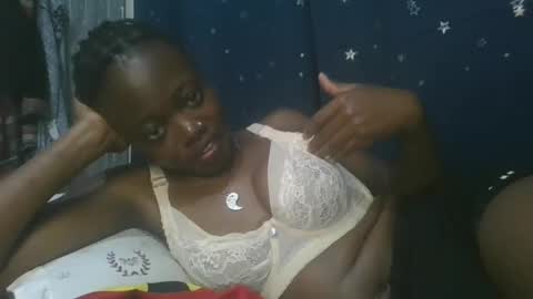 cilia petite online show from 14, 2, 2025