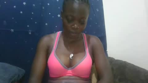 cilia petite online show from 16, 2, 2025