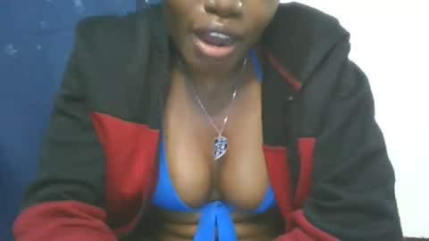 cilia petite online show from 18, 9, 2025