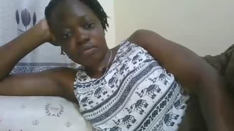 Snapshot of cilia_petite chatting on 16, 2, 2026 cilia petite online show from 16, 2, 2026